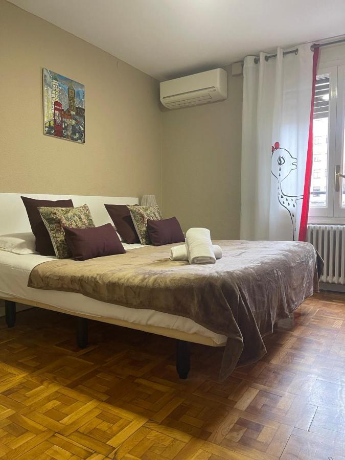 Somnio Hostels Barcelona Exterior photo
