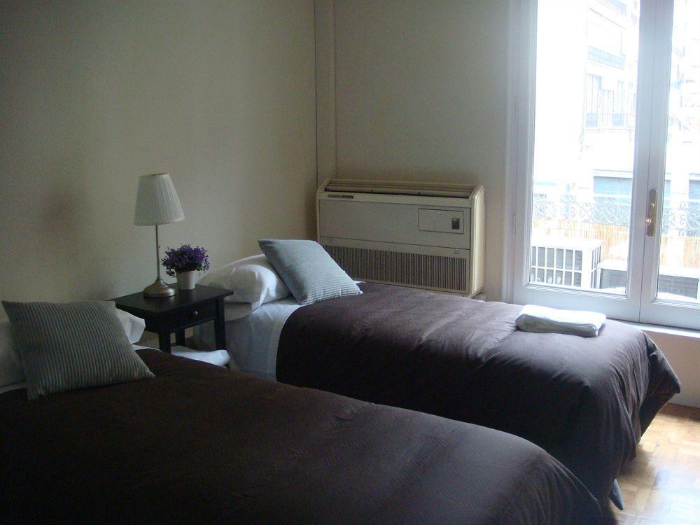 Somnio Hostels Barcelona Exterior photo